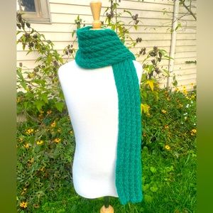 Handmade Knit Wool Scarf | Gift | New